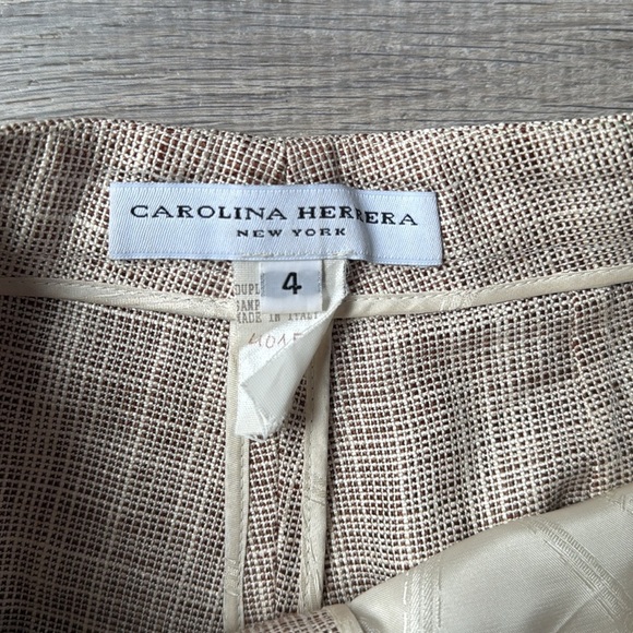 Carolina Herrera linen high waisted shorts 4 - Picture 10 of 10